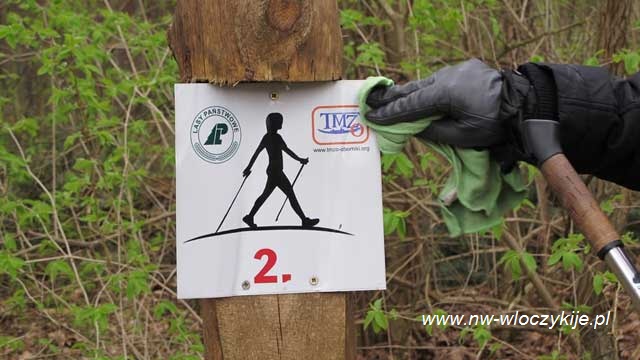 Włóczykije porządkowali trasy NW