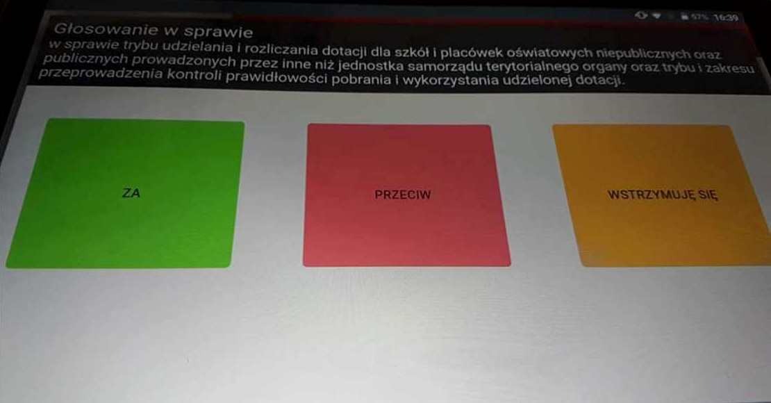 Nie wszyscy oborniccy radni chca systemu eSesja