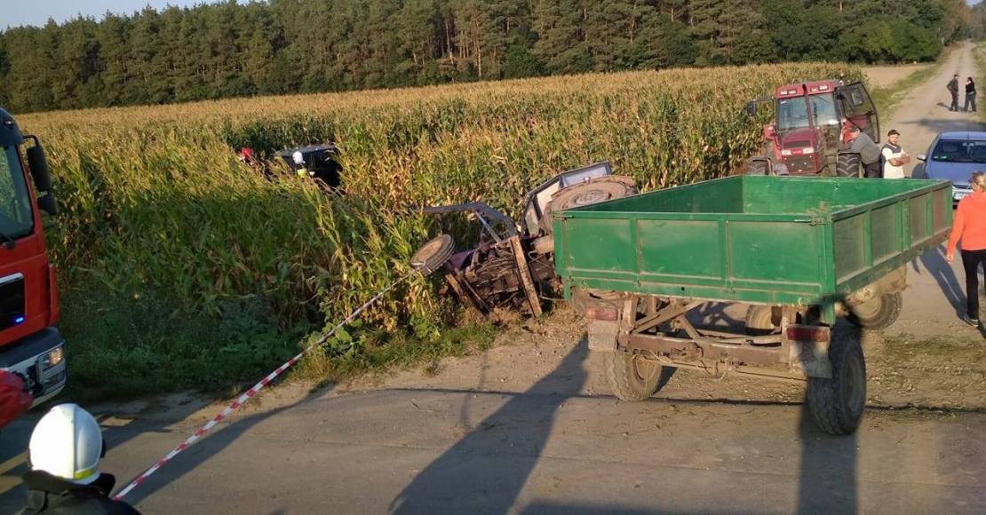Zderzenia auta osobowego i ciagnika