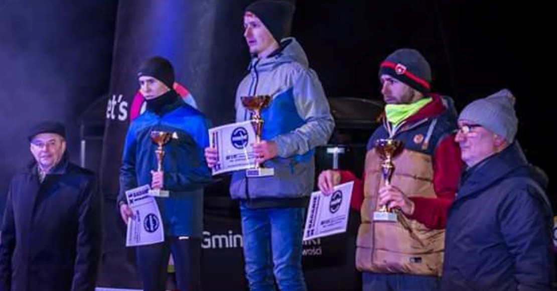 Obornicki Klub Lekkoatletyczny na otwarciu kompleksu lekkoatletycznego
