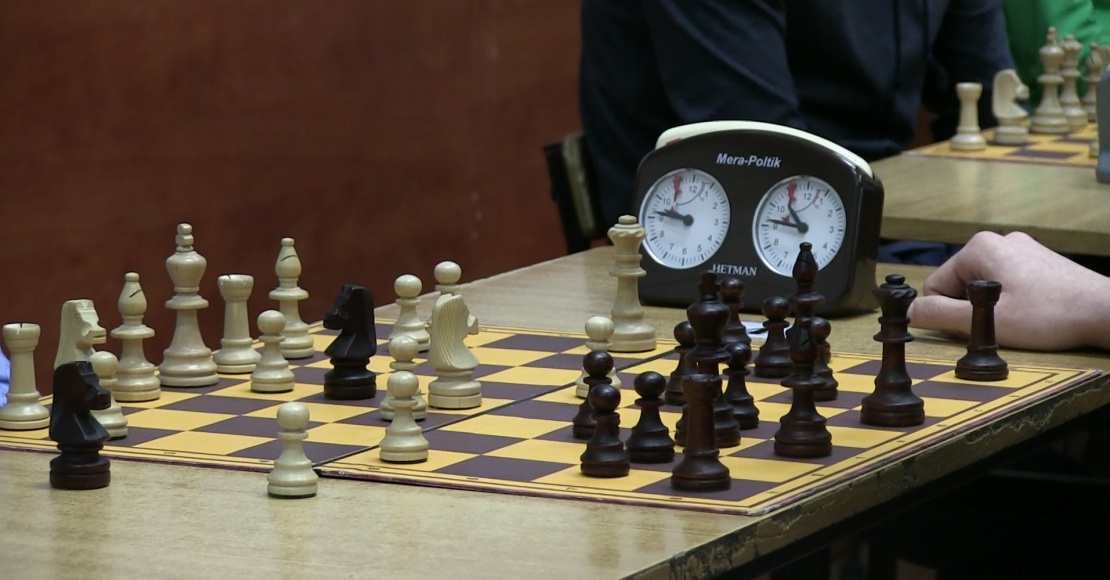 szachowe mistrzostwa liceum ogolnoksztalcacego w obornikach