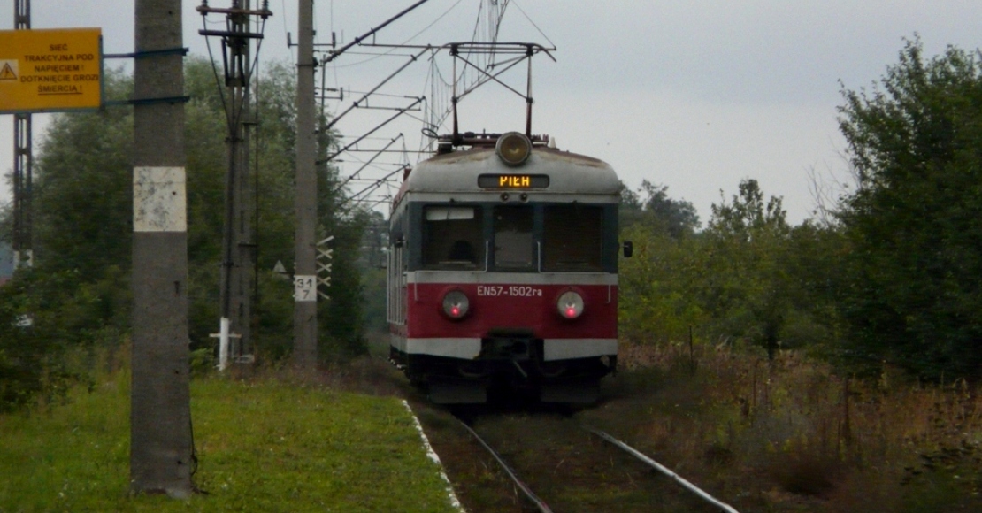 zamkniety przejazd jozefinowo pila kolej rożnowo józefinowo