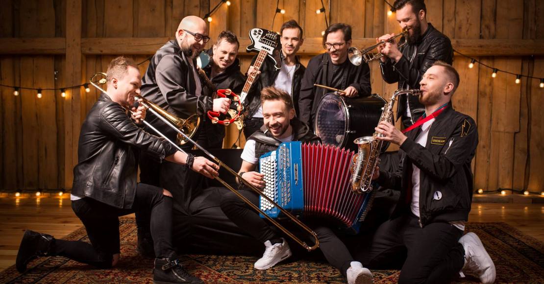 piekni i mlodzi oraz enej w szamotulach fot szok, enej