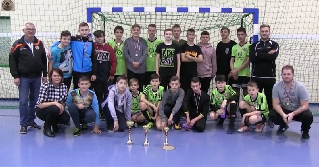 ks futsal sparta oborniki powalczy o awans