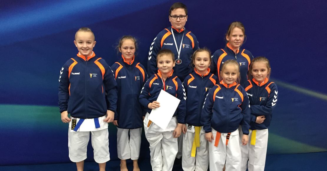 4 medale Obornickiego Klubu Karate (foto)