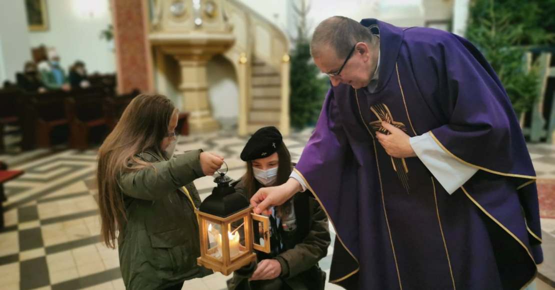 Betlejemskie Światełko Pokoju dotarło do Obornik(foto)