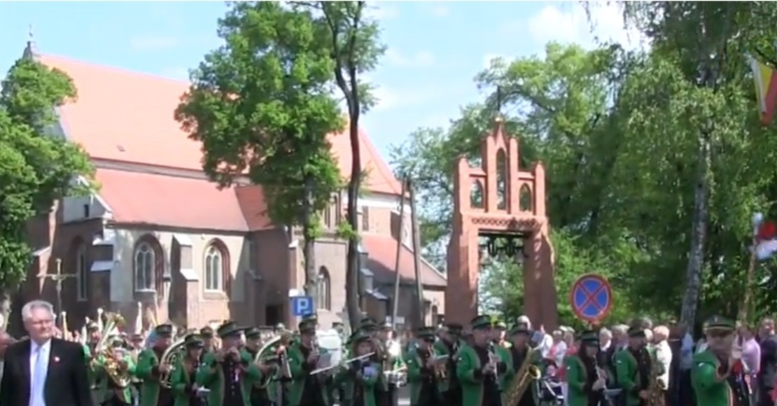 Trwa msza św. w kościele św. Wita