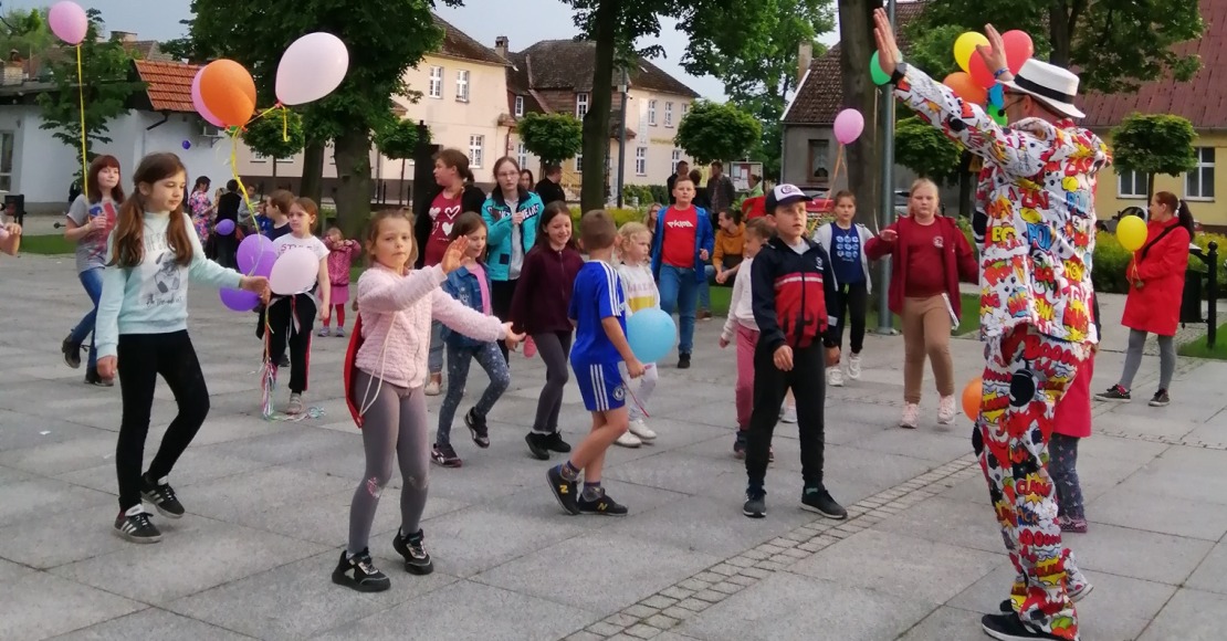 Tak się bawiły dzieci w Rogoźnie 1 czerwca (foto, film)