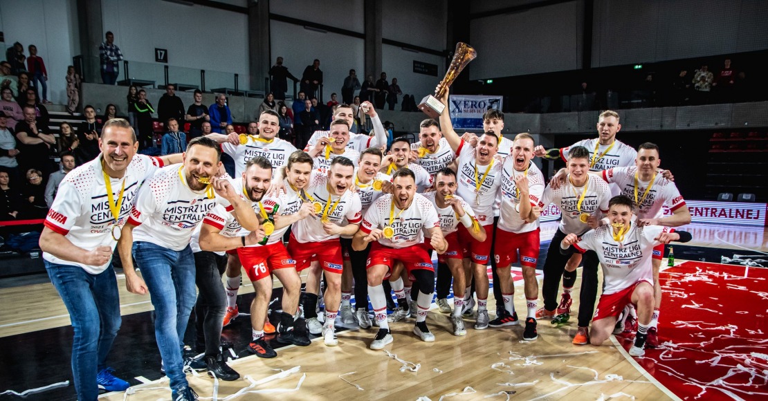 Artur Klopsteg wraca do Superligi