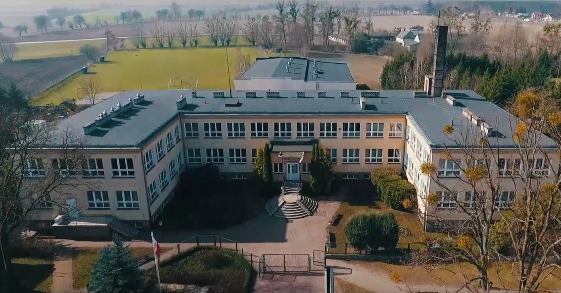 Ocieplą szkołę w Rożnowie