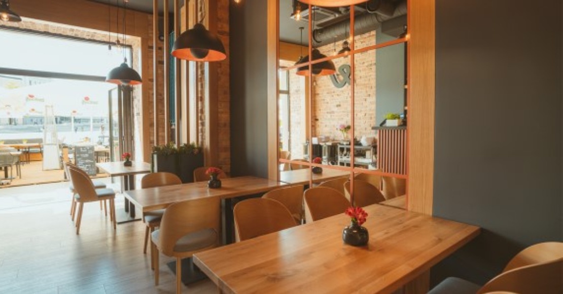 Blisko połowa Polaków nie akceptuje krzyku i płaczu dzieci w restauracjach