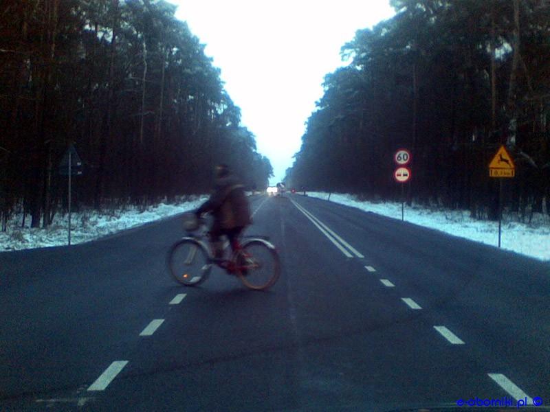 skrzyżowanie 11-ki z Sosnową i Cmentarną, fot. e-oborniki.pl