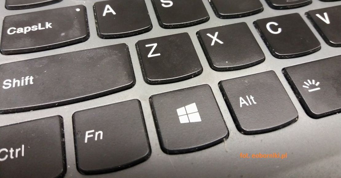 policja walczy z cyberprzemoca i ostrzega